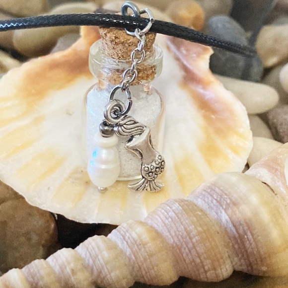 Magic natural beach sand quartz (siesta key beach, Florida) Necklace - Picture 1 of 17